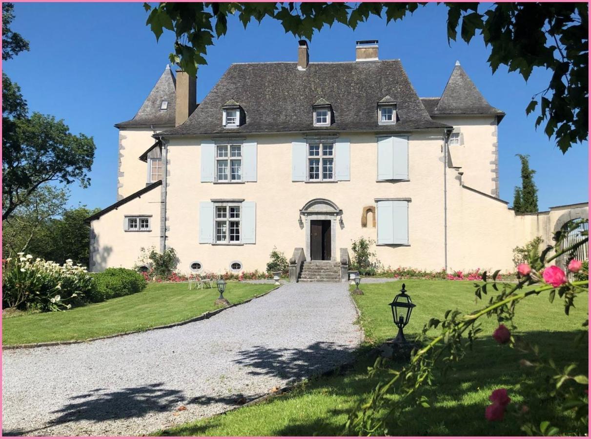 Chateau Porthos Tranquillite Des Pyrenees Lanne-en-Baretous Exterior photo