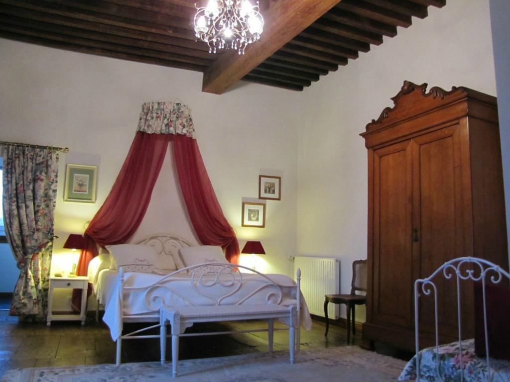 Chateau Porthos Tranquillite Des Pyrenees Lanne-en-Baretous Exterior photo